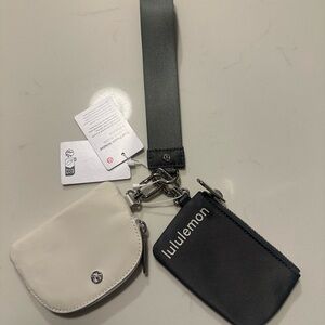 Lululemon White and Green Pouch Wristlet